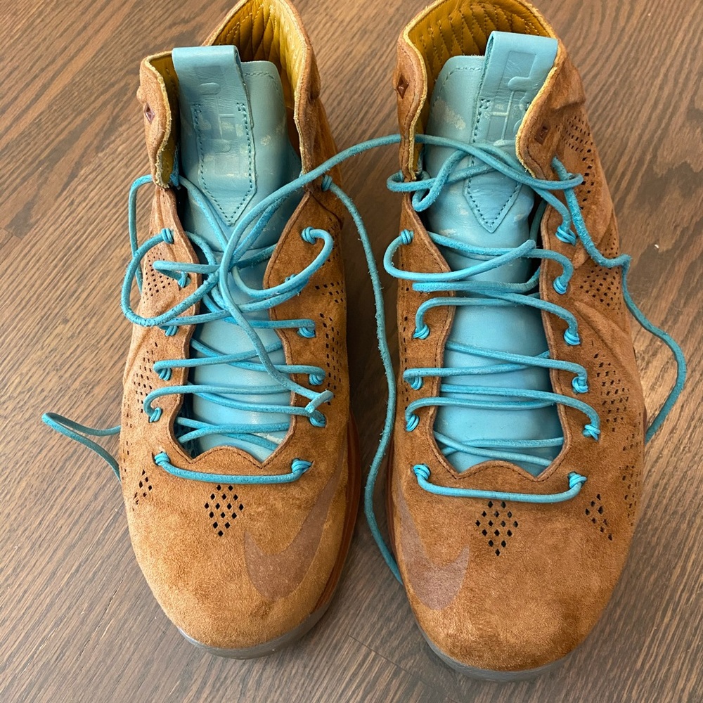 Nike men’s sneaker